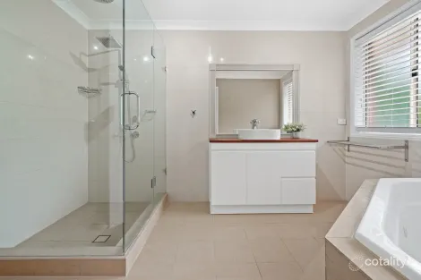 Property photo of 14 Jade Place West Pennant Hills NSW 2125