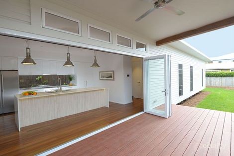 36 Cypress Tce, Palm Beach, QLD 4221