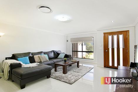 Property photo of 12 Hoya Way Glenwood NSW 2768