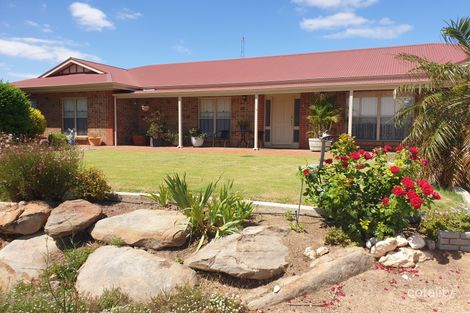 4 Challa Ct, Moonta Bay, SA 5558