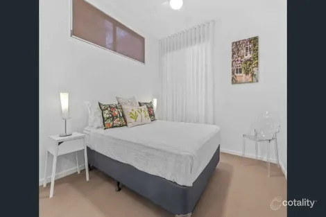 Property photo of 4 Bevis Street Bulimba QLD 4171