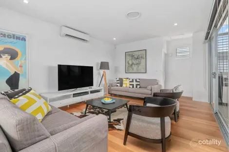 Property photo of 4 Bevis Street Bulimba QLD 4171