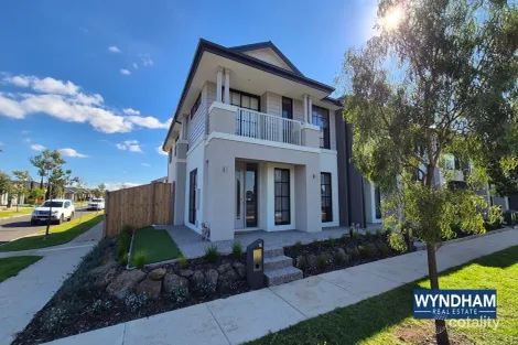 16 Jube Walk, Manor Lakes, VIC 3024