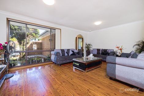 Property photo of 15 Janita Place Bossley Park NSW 2176
