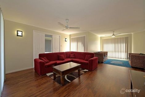 Property photo of 15 Linden Crescent Qunaba QLD 4670