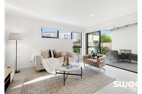Property photo of 18 Flyer Glade Blacktown NSW 2148