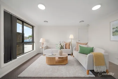 Property photo of 2/85 Appleford Avenue Jacka ACT 2914