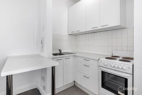 Property photo of 2/102 Cathedral Street Woolloomooloo NSW 2011