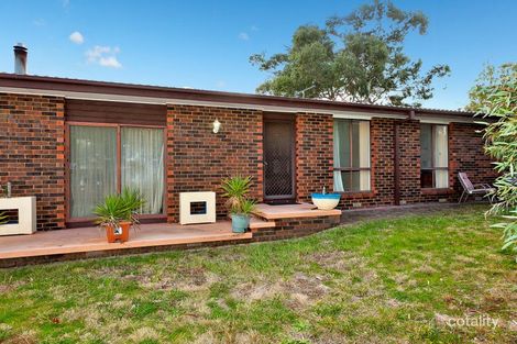 19 Harricks Cres, Monash, ACT 2904