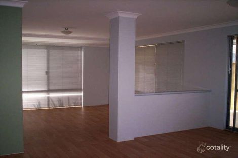 Property photo of 28 Chisholm Road Dalyellup WA 6230