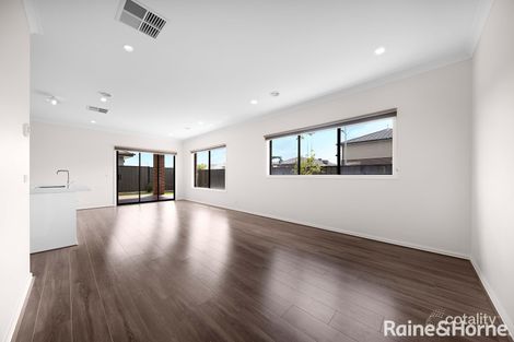 Property photo of 30 Aspire Street Tarneit VIC 3029