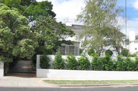 10 Findon Ave, Caulfield North, VIC 3161