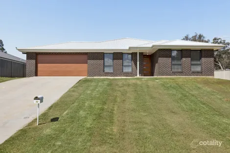 22 Giugni Pl, Young, NSW 2594