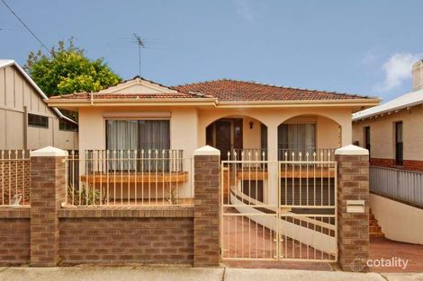 Property photo of 37 Central Avenue Beaconsfield WA 6162