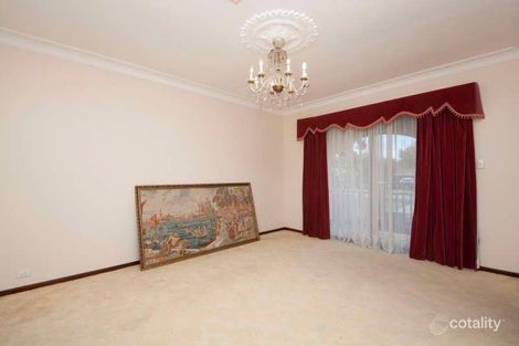 Property photo of 37 Central Avenue Beaconsfield WA 6162