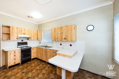 Property photo of 26 Oakland Avenue Cloverdale WA 6105