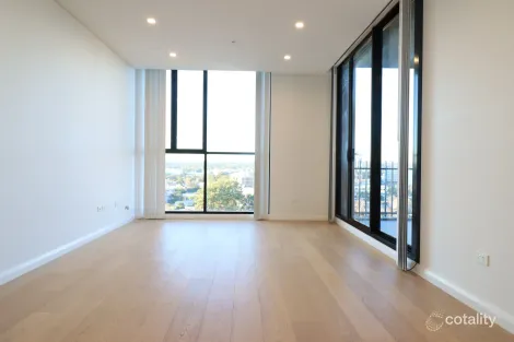 Property photo of 703/7 Maple Tree Road Westmead NSW 2145