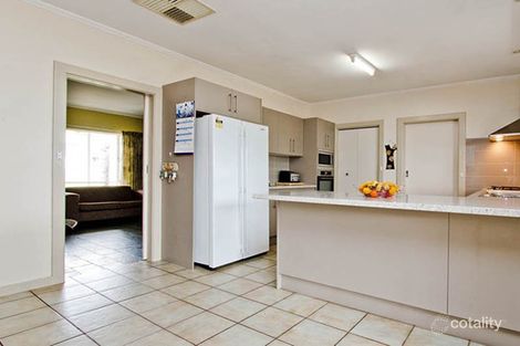 Property photo of 14 Far View Crescent Ridgehaven SA 5097