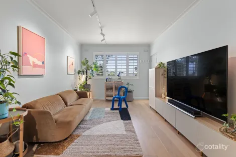 8/139 Napier St, Essendon, VIC 3040