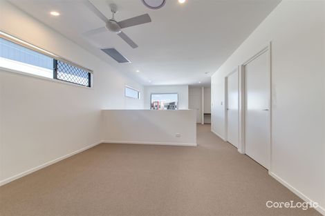 Property photo of 19 Splendor Place Birtinya QLD 4575