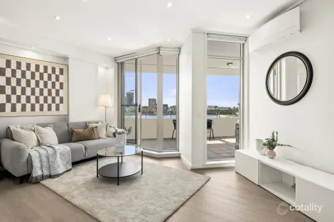 Property photo of 805/2 The Piazza Wentworth Point NSW 2127