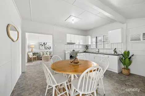 Property photo of 27 Spencer Street The Range QLD 4700