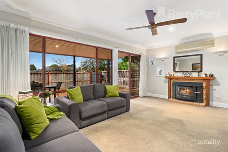 Property photo of 35 Diane Crescent Mooroolbark VIC 3138