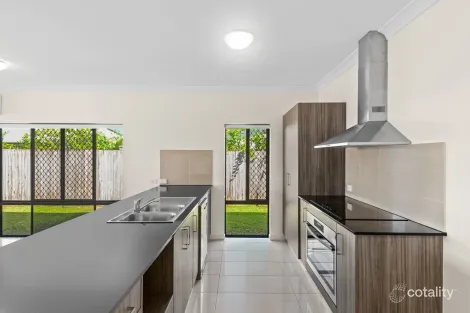 Property photo of 10 Chandos Brace Smithfield QLD 4878