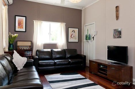 Property photo of 2 Tottenham Street Chidlow WA 6556