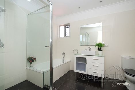 Property photo of 11 Jorgensen Court Bellbird Park QLD 4300