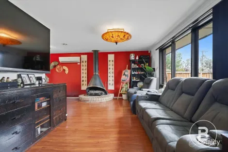 Property photo of 91 First Avenue Melton South VIC 3338