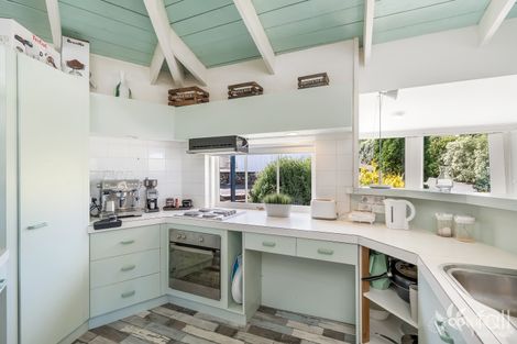 Property photo of 32 Mirramar Park Blackmans Bay TAS 7052