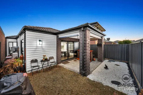Property photo of 13 Mediterranean Avenue Clyde VIC 3978