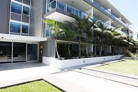 Property photo of 402/33-37 Madang Crescent Runaway Bay QLD 4216