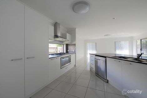 Property photo of 71 Foxwood Circuit Wakerley QLD 4154