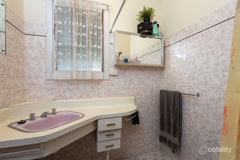 Property photo of 28 Coral Street Loxton SA 5333