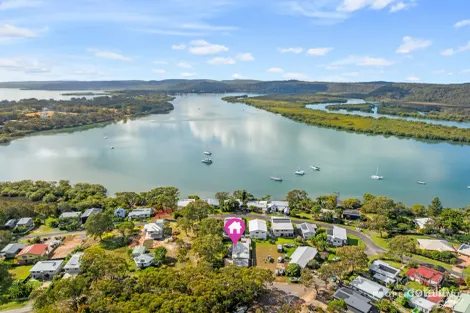 6 Ketch St, Russell Island, QLD 4184