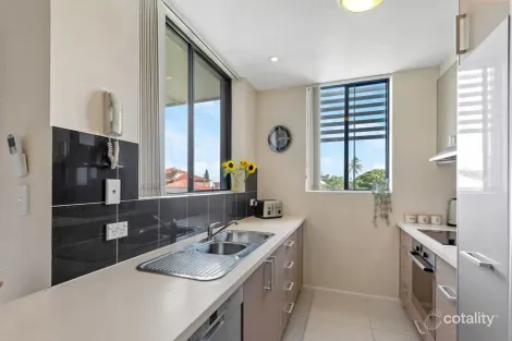 Property photo of 13/3-7 Macdonnell Road Margate QLD 4019