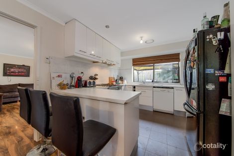 Property photo of 3 Arleon Crescent Cranbourne VIC 3977