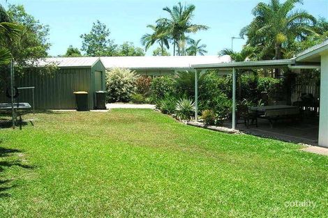Property photo of 4 Jordan Close Mooroobool QLD 4870