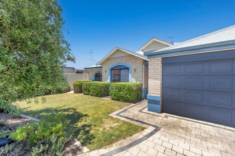 Property photo of 6 Dias Pass Dudley Park WA 6210