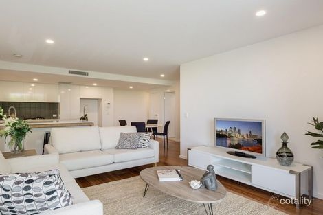 11/158 Norman Ave, Norman Park, QLD 4170