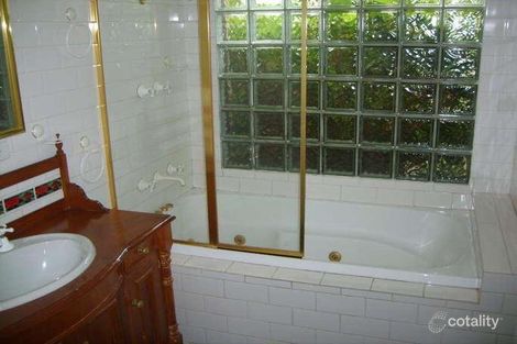 Property photo of 8 Vialls Avenue Parkdale VIC 3195