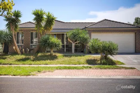 4 Dawson Cres, Manor Lakes, VIC 3024