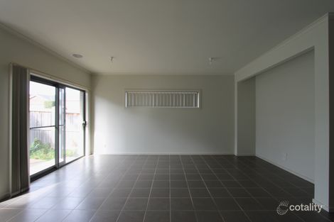 Property photo of 13 Yorkshire Terrace Craigieburn VIC 3064