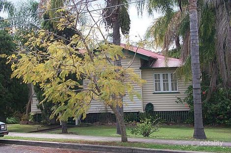 24 Mclay St, Coorparoo, QLD 4151