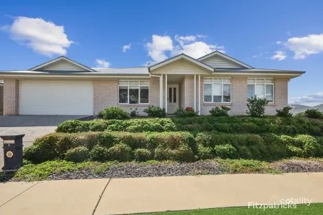 5 Harold Cres, Gobbagombalin, NSW 2650