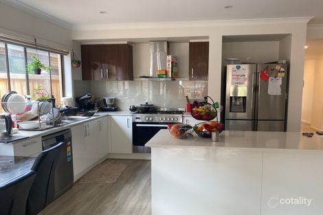 Property photo of 5 Challans Street Truganina VIC 3029