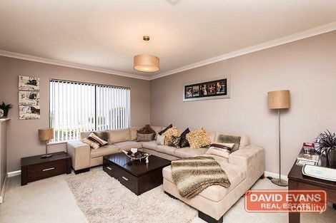 Property photo of 12 Lomax Court Beeliar WA 6164