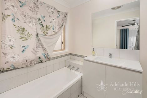 Property photo of 25 Donoghue Road Mount Barker SA 5251